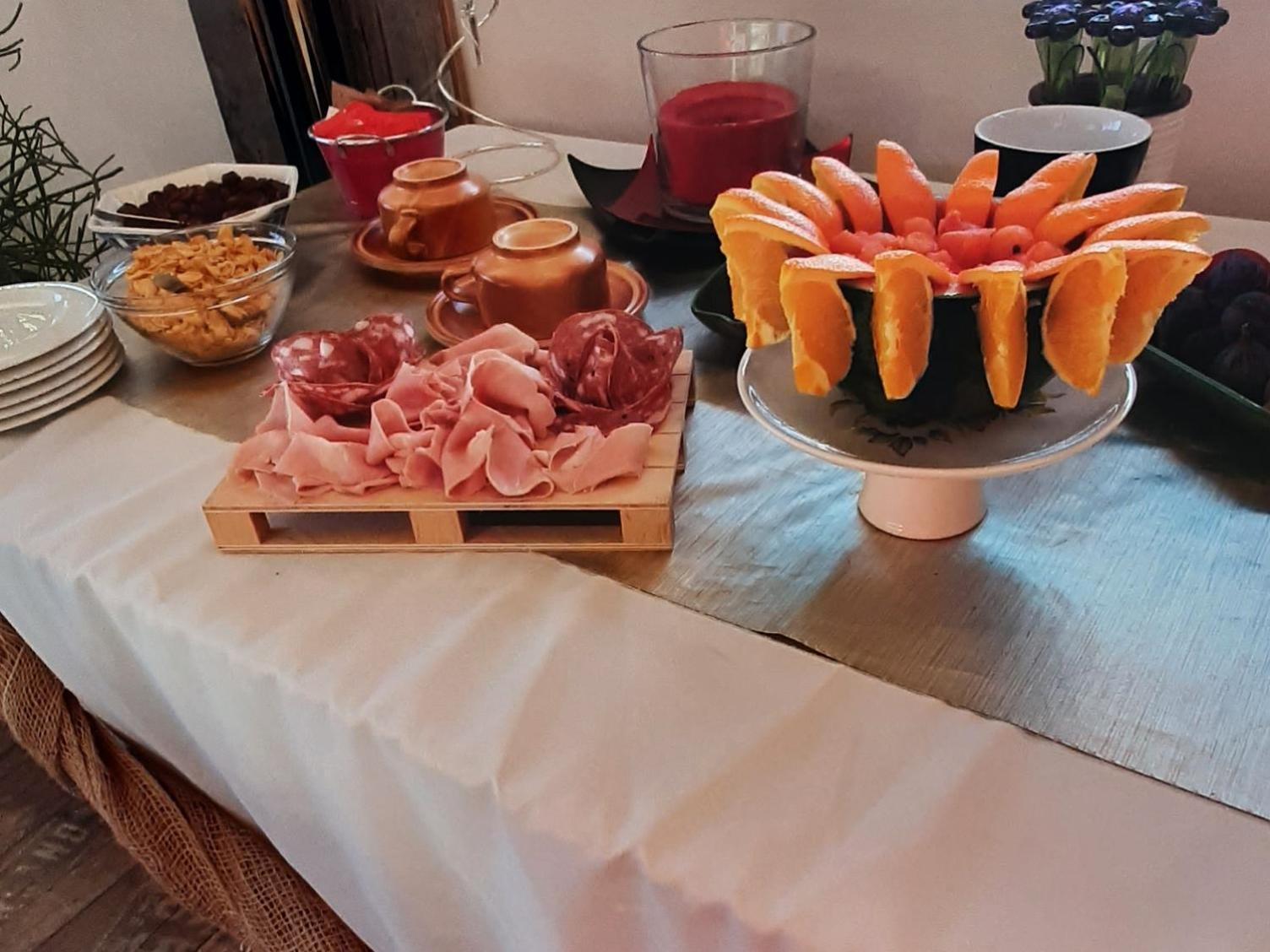 Essenziale Bed & Breakfast Castell'Anselmo Eksteriør bilde